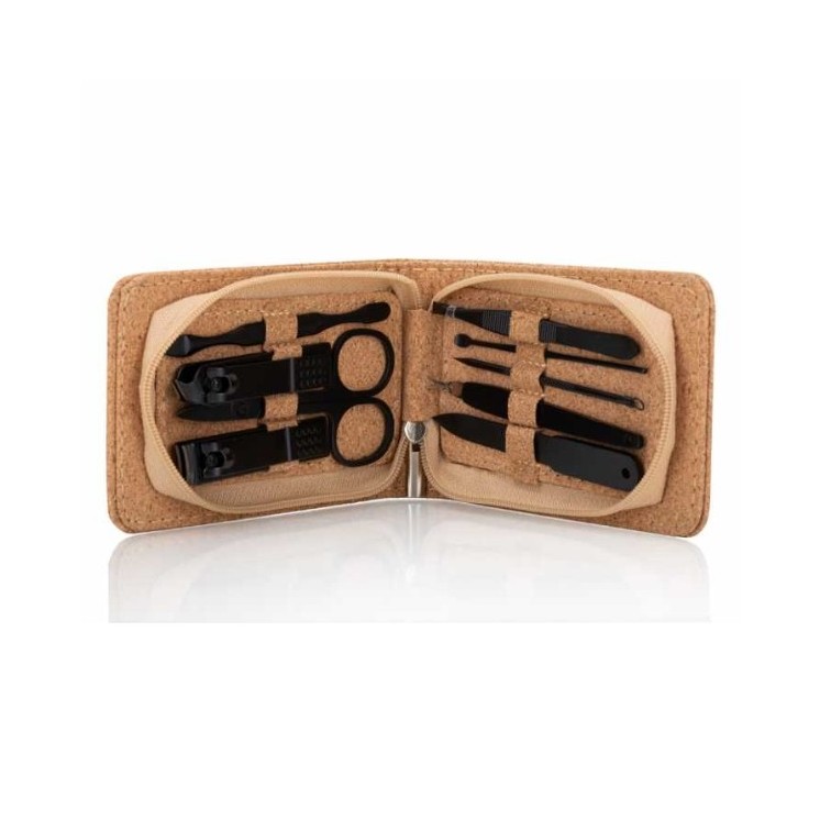 Set of 9 cosmetic accessories for manicure , pedicure and eyebrow shaping in a cork case